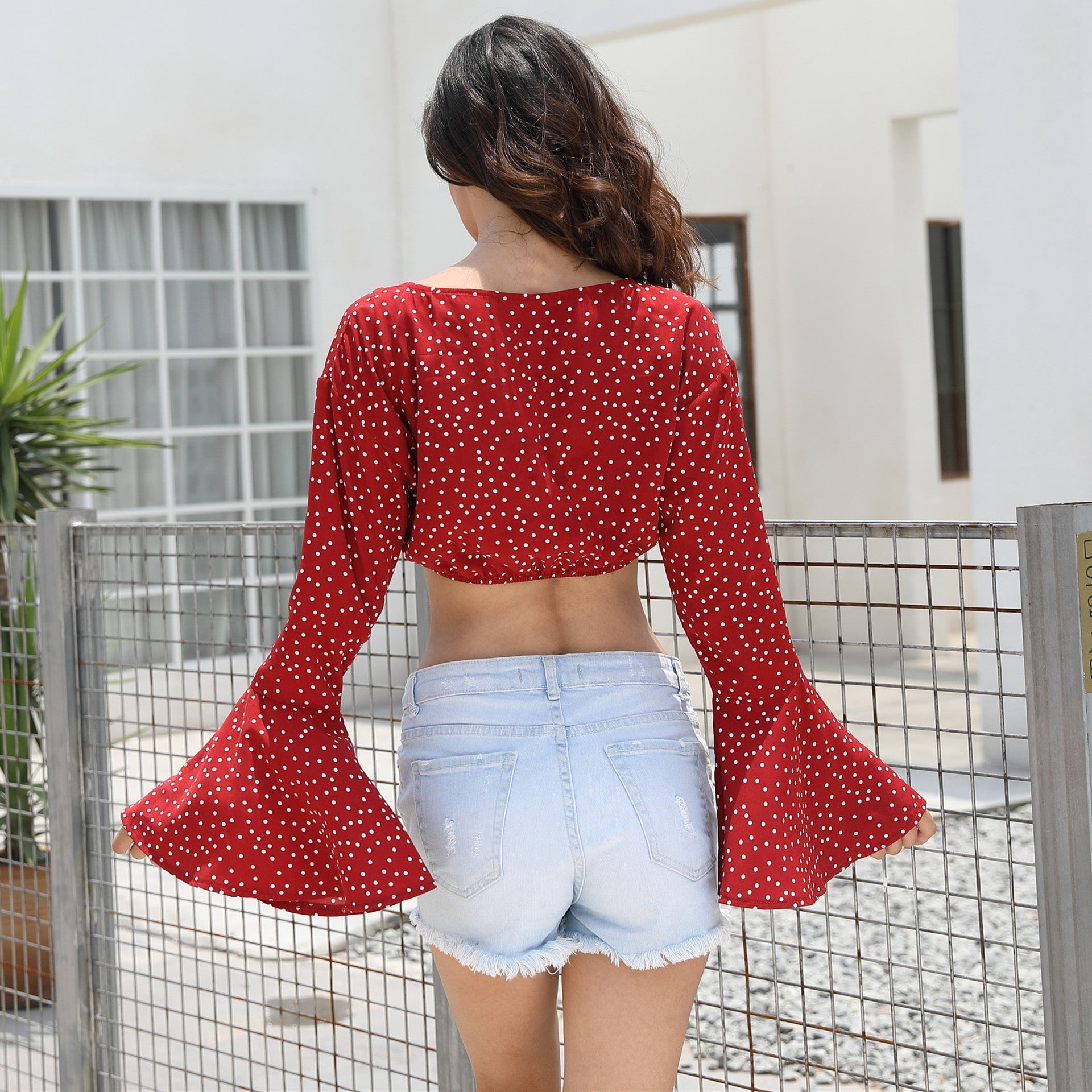 Women's polka-dot short V-neck blouse with crop and flared sleeves Sai Feel