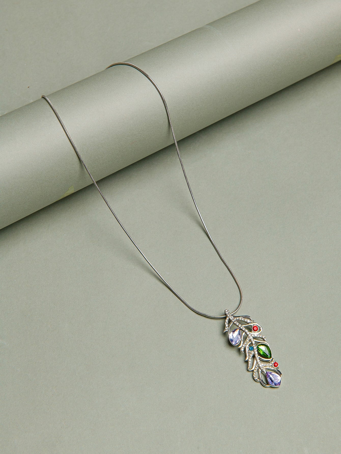 Zirconia Feather Style Necklace Sai Feel