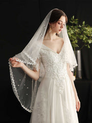 one-tier mid length Faux Pearl mesh church wedding veil with lace hem Sai Feel